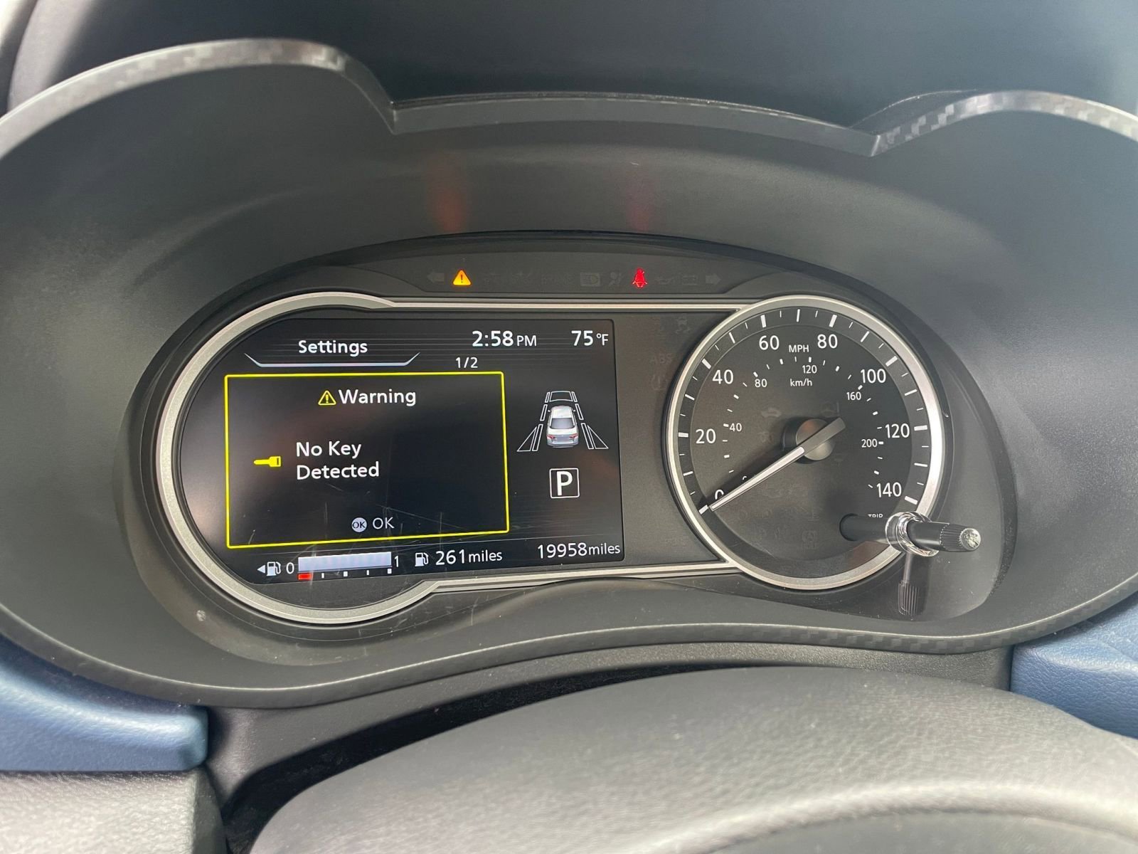 Used 2025 Nissan Versa SV image 35