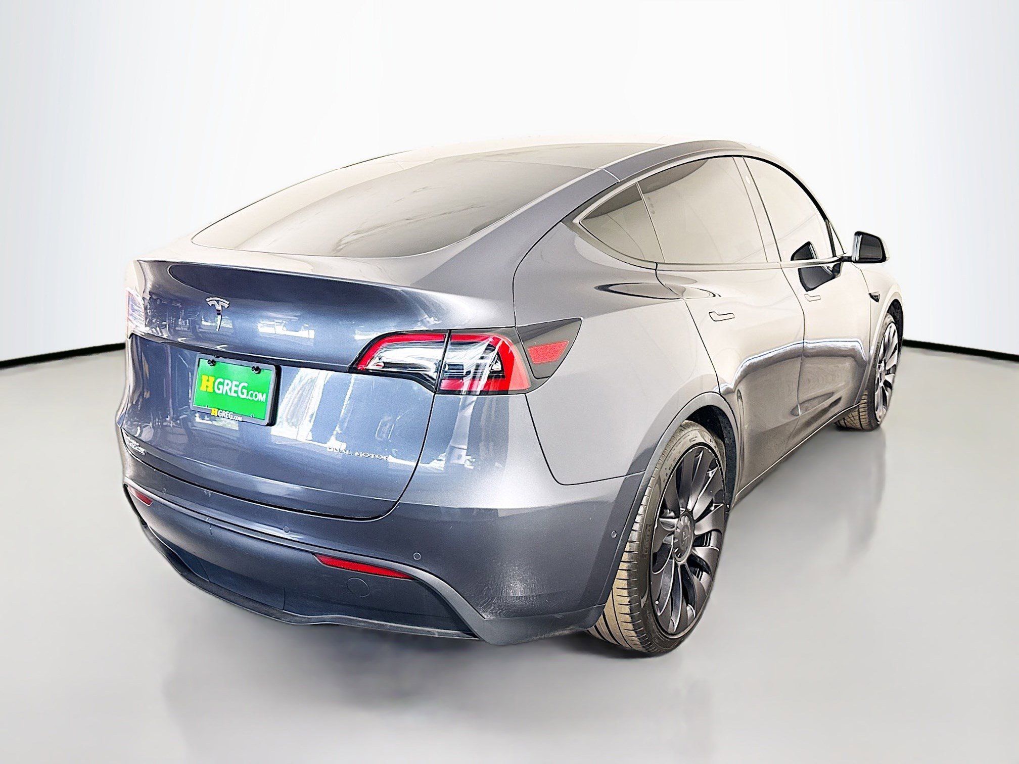 Used 2021 Tesla Model Y Long Range image 32