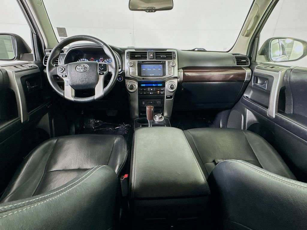 Used 2019 Toyota 4Runner Limited AWD/4WD image 32