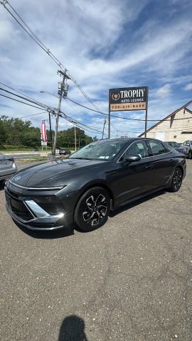 Used 2024 Hyundai Sonata SEL FWD image 1
