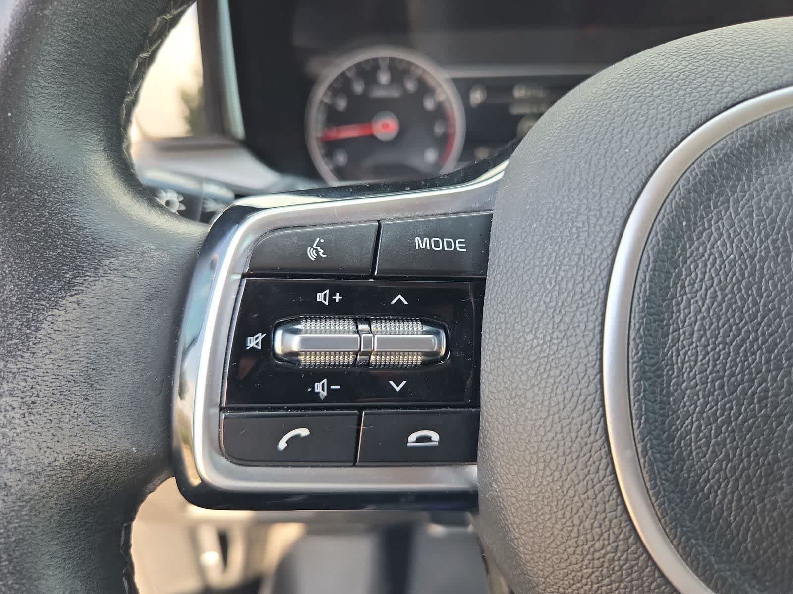 Certified 2021 Kia Sorento SX FWD image 22