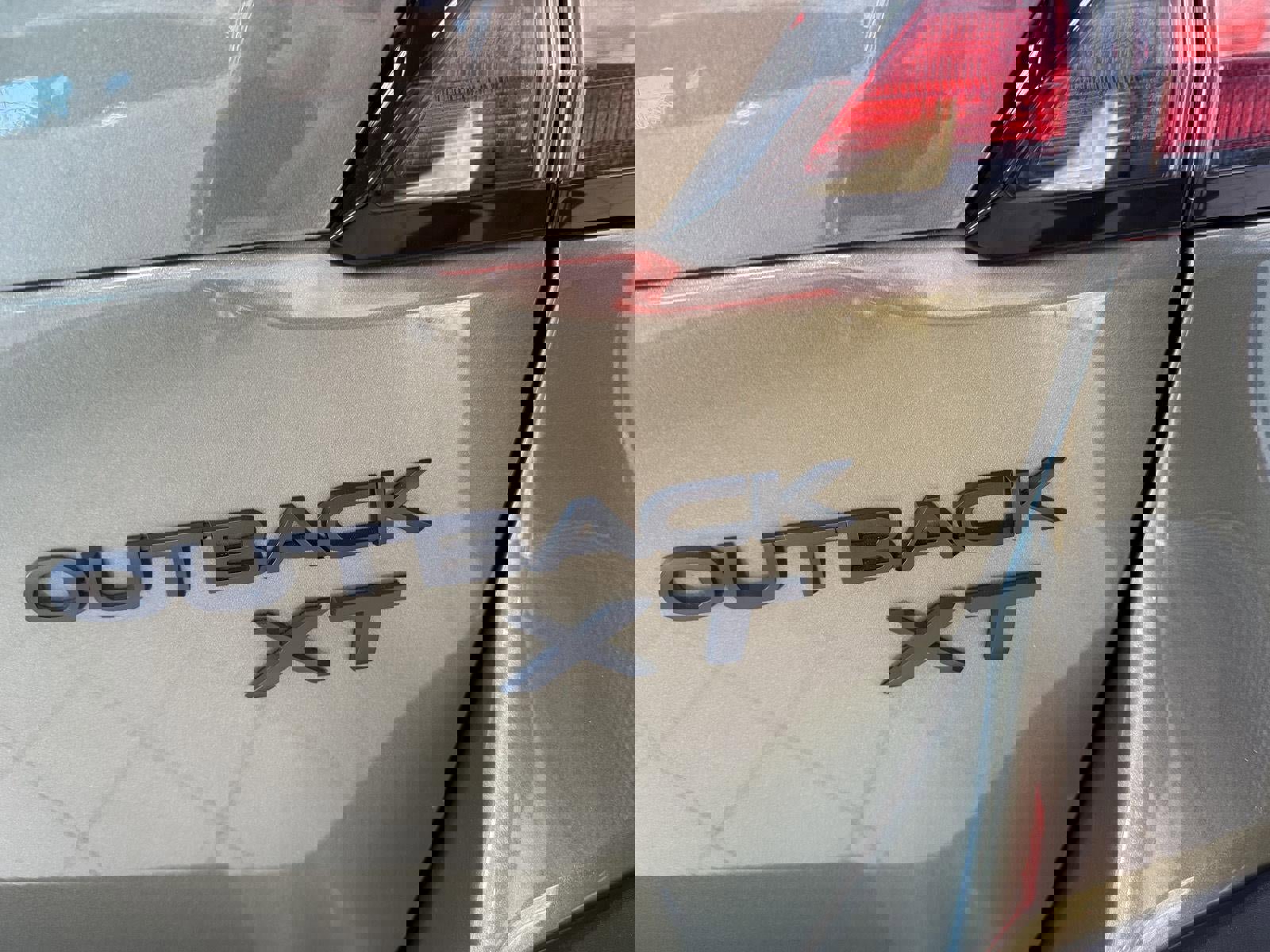 Used 2025 Subaru Outback Onyx Edition XT image 8