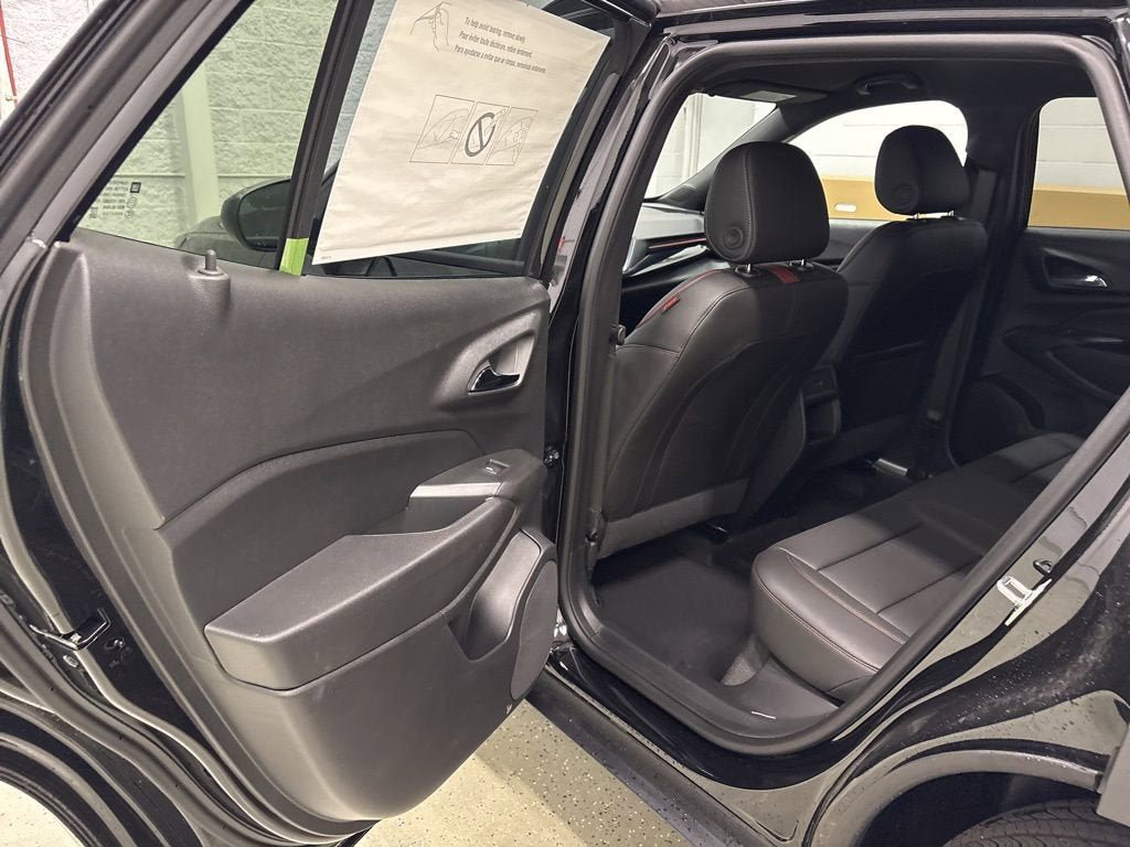 New 2026 Chevrolet Trax RS w/ Driver Confidence Package FWD image 31