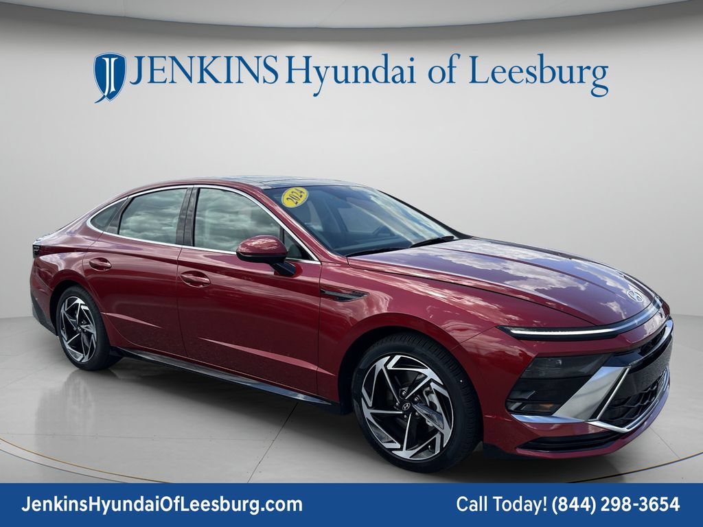 Certified 2024 Hyundai Sonata SEL w/ Convenience Package FWD image 1