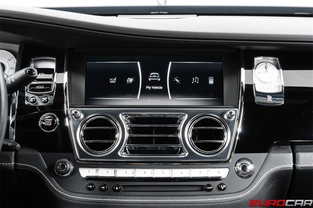 Used 2019 Rolls-Royce Ghost image 32