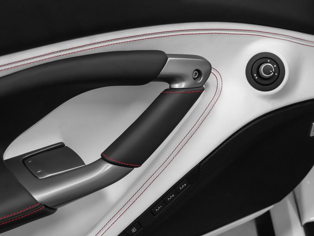 Certified 2022 Ferrari F8 Tributo RWD image 90