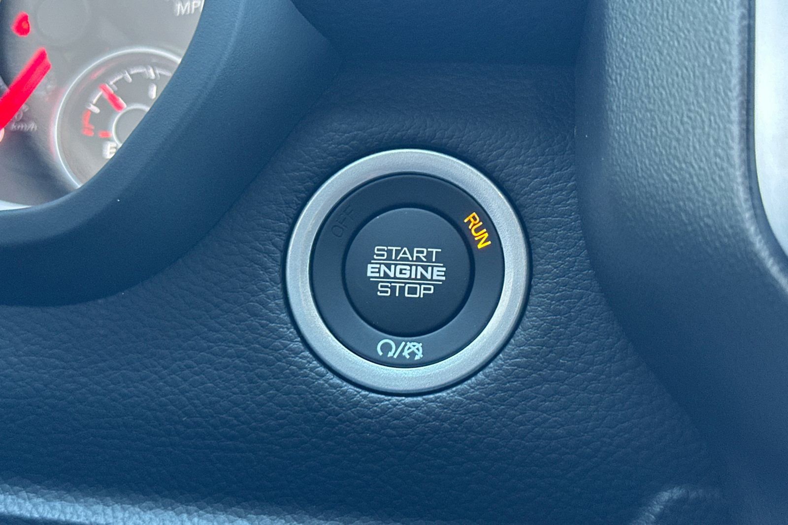 New 2026 RAM 1500 4x4 Crew Cab image 22