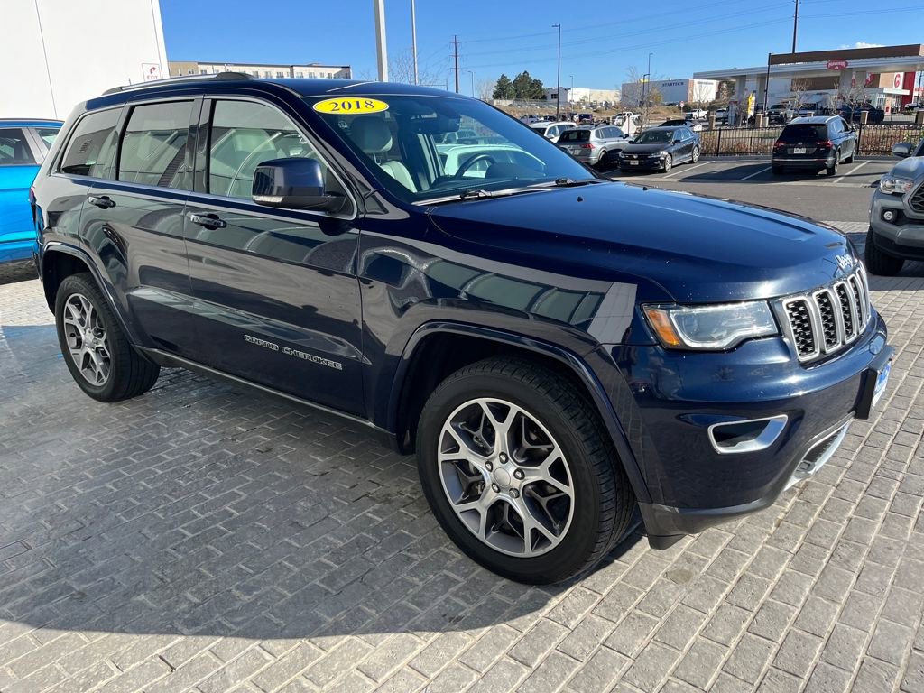 Used 2018 Jeep Grand Cherokee Limited image 11