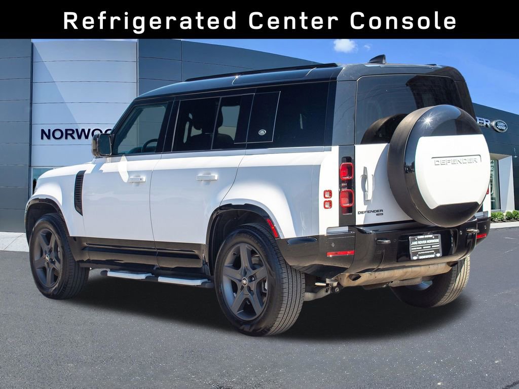 Used 2023 Land Rover Defender 110 X-Dynamic SE image 6