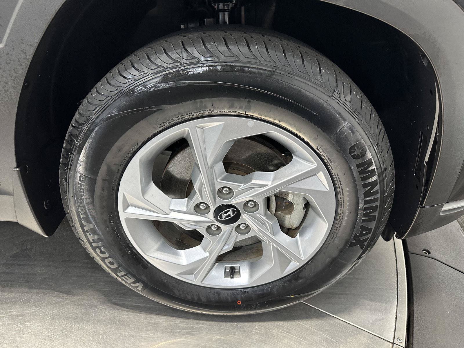 Certified 2023 Hyundai Tucson SEL AWD/4WD image 12
