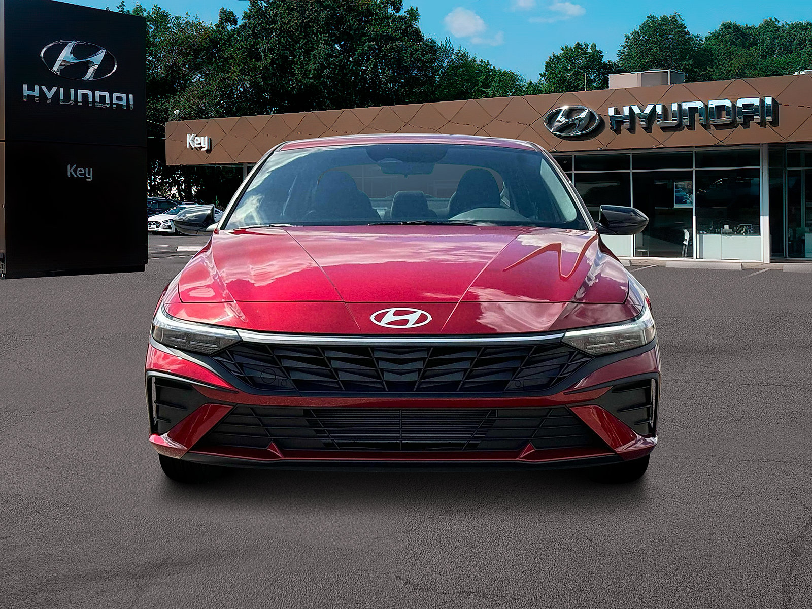 Certified 2025 Hyundai Elantra Sport FWD image 12