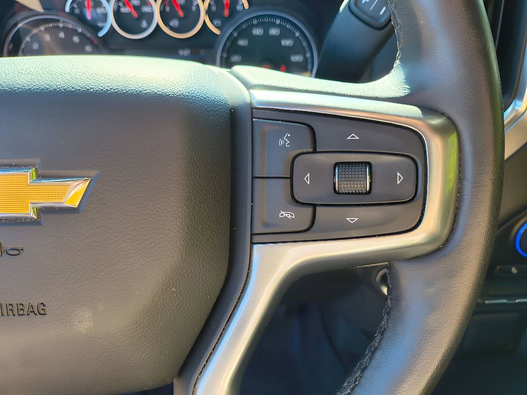 Used 2020 Chevrolet Silverado 1500 LT w/ All-Star Edition image 23