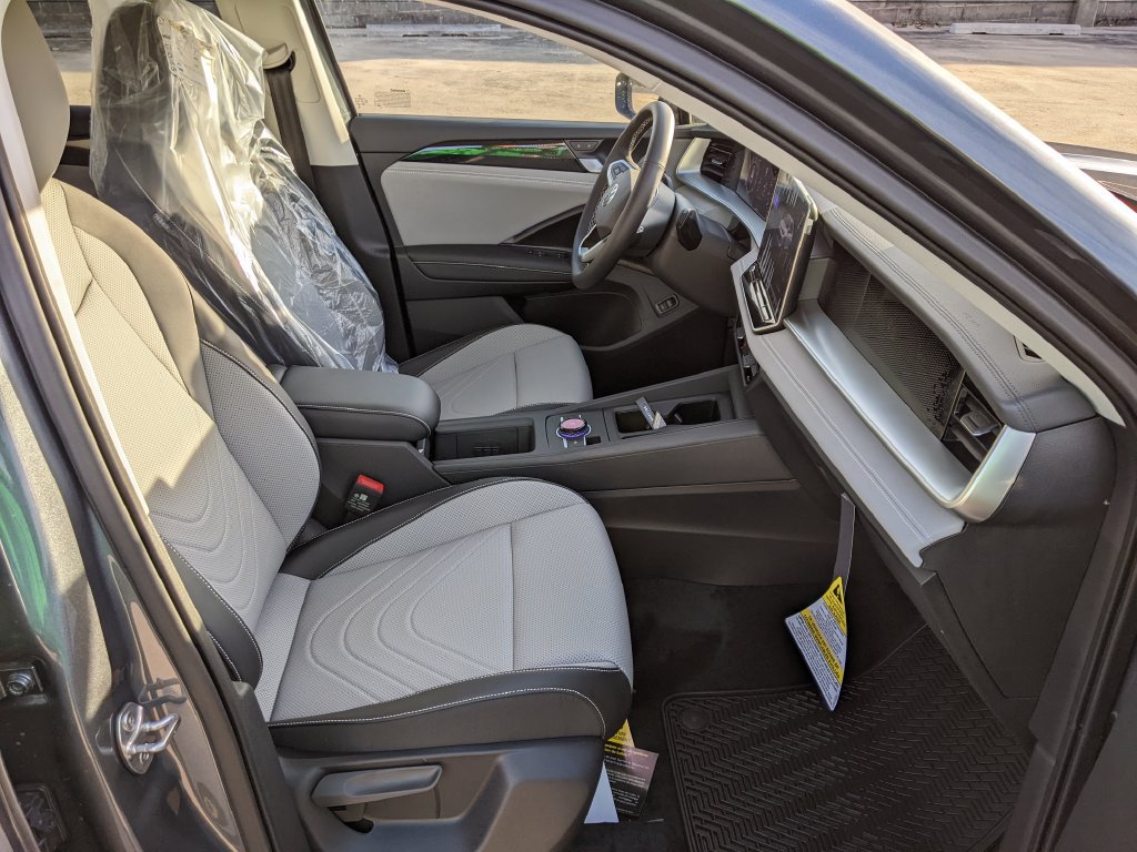 New 2026 Volkswagen Tiguan SE AWD/4WD image 21