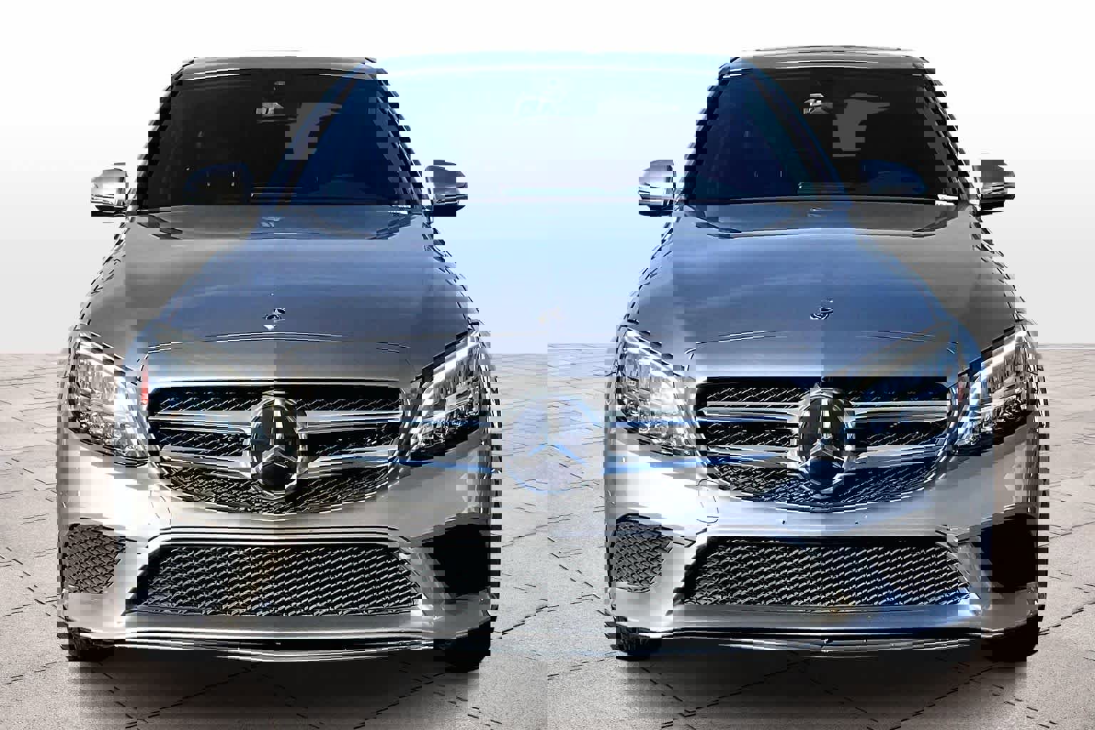 Used 2019 Mercedes-Benz C 300 Sedan image 3