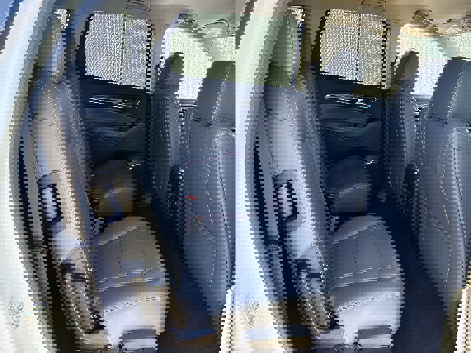 Used 2019 Buick Enclave Essence image 12