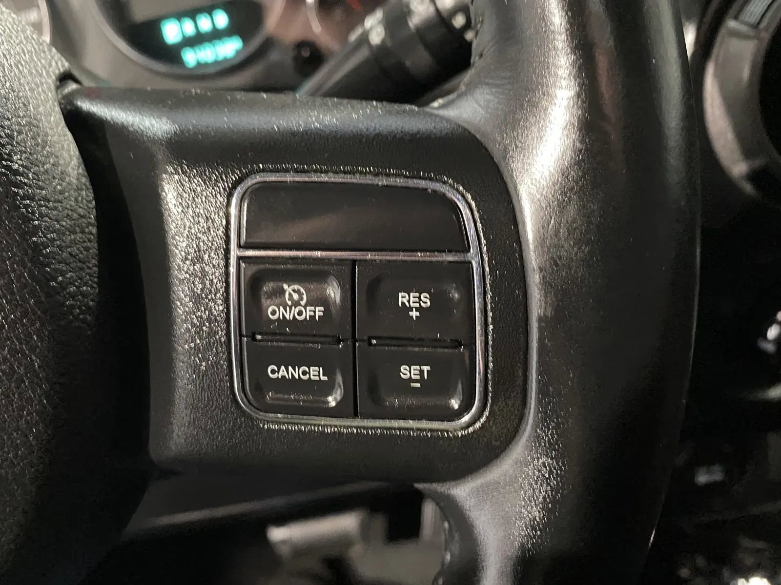 Used 2015 Jeep Wrangler Unlimited Sport w/ Connectivity Group image 17