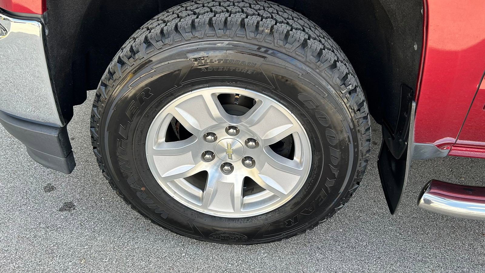 Used 2018 Chevrolet Silverado 1500 LT w/ All Star Edition image 8