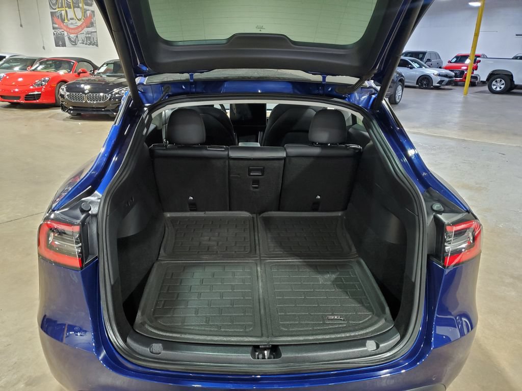 Used 2021 Tesla Model Y Long Range AWD/4WD image 41