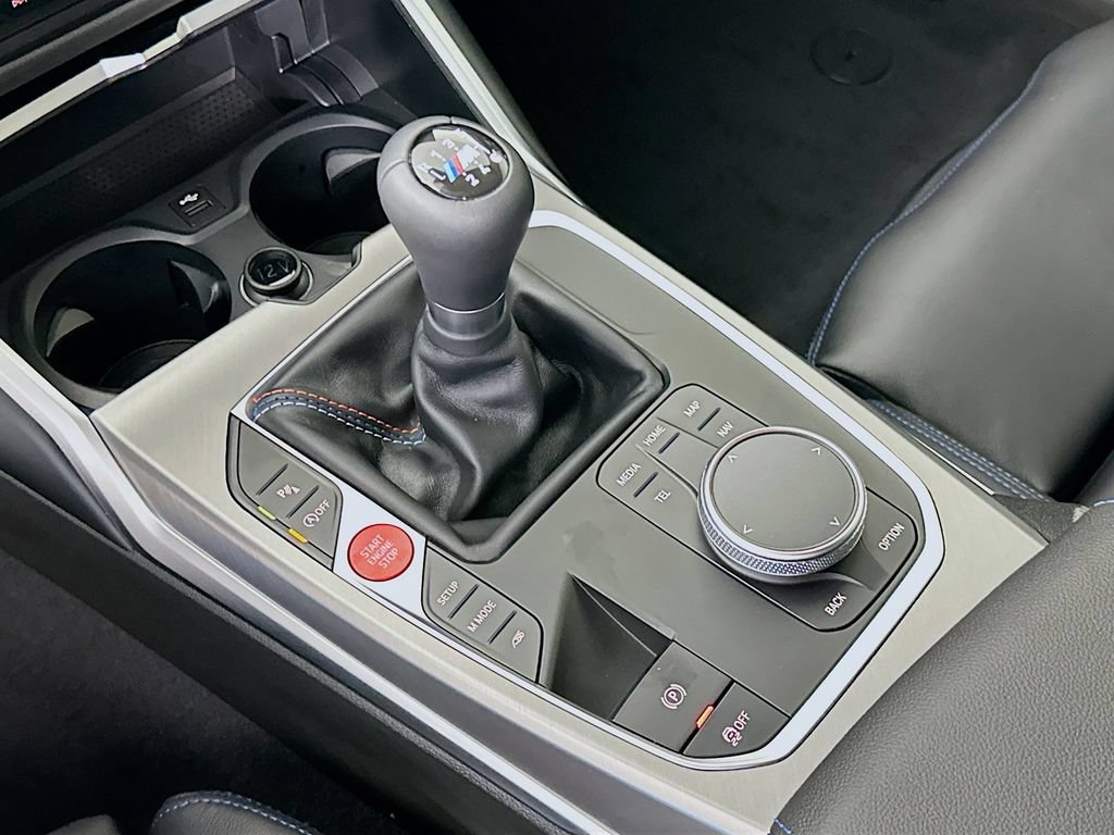 Used 2025 BMW M2 w/ Lighting Package RWD image 17
