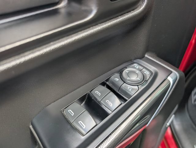 Used 2019 GMC Sierra 1500 AT4 w/ AT4 Preferred Package AWD/4WD image 11