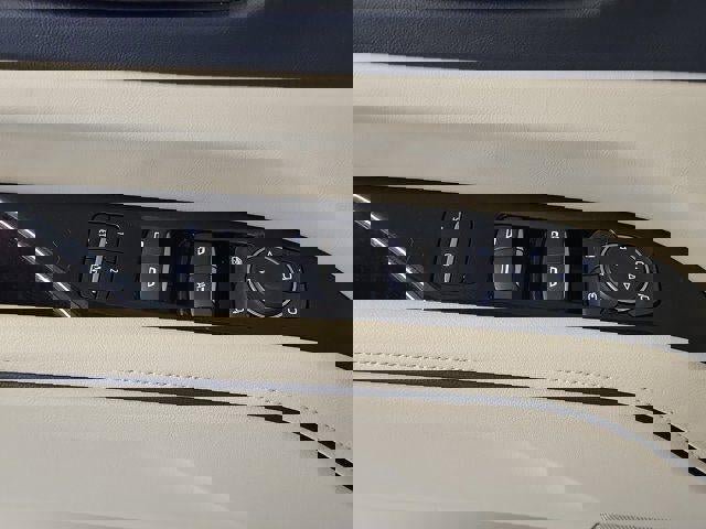 Certified 2024 Cadillac Escalade ESV Premium Luxury w/ Performance Package image 19