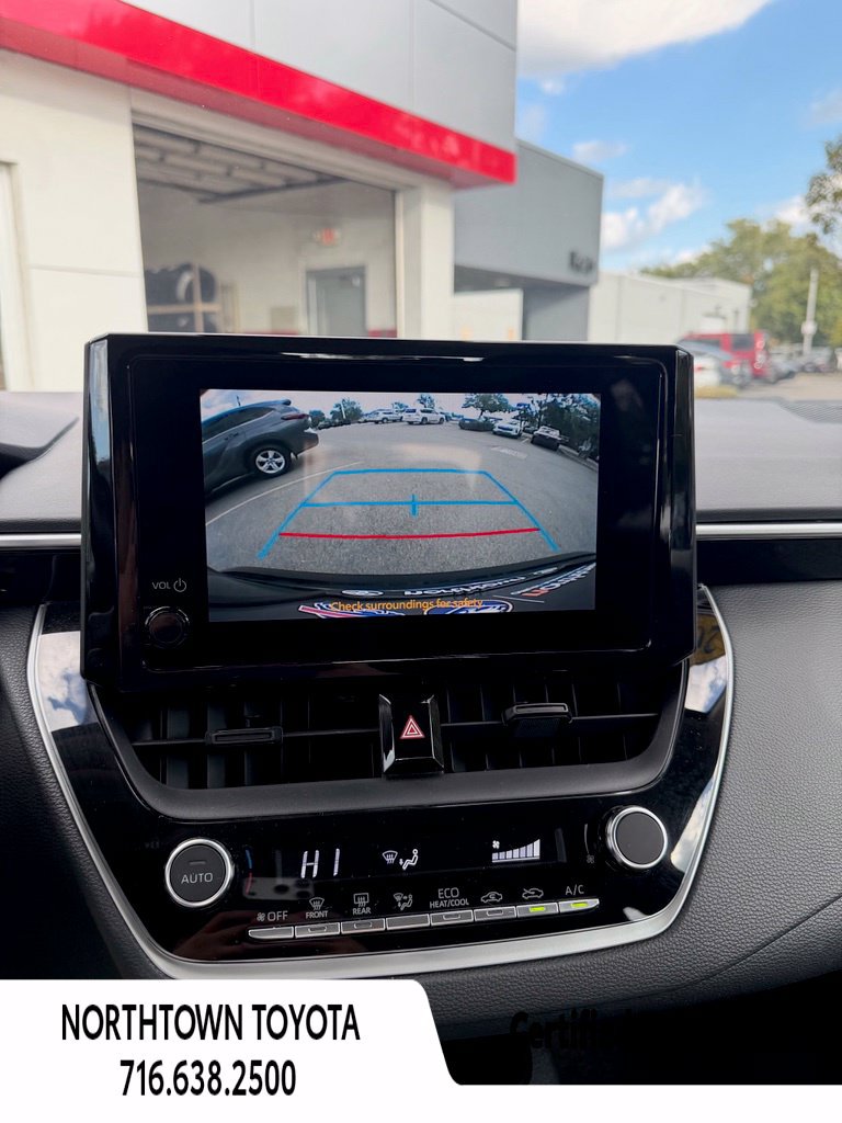 Used 2023 Toyota Corolla LE FWD image 21