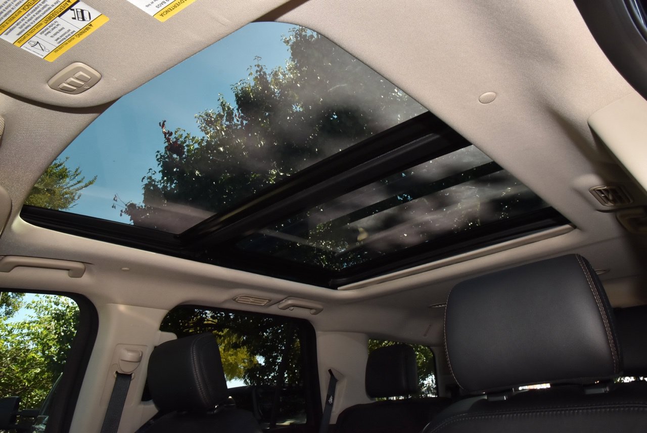 Used 2018 Ford Expedition Platinum AWD/4WD image 32