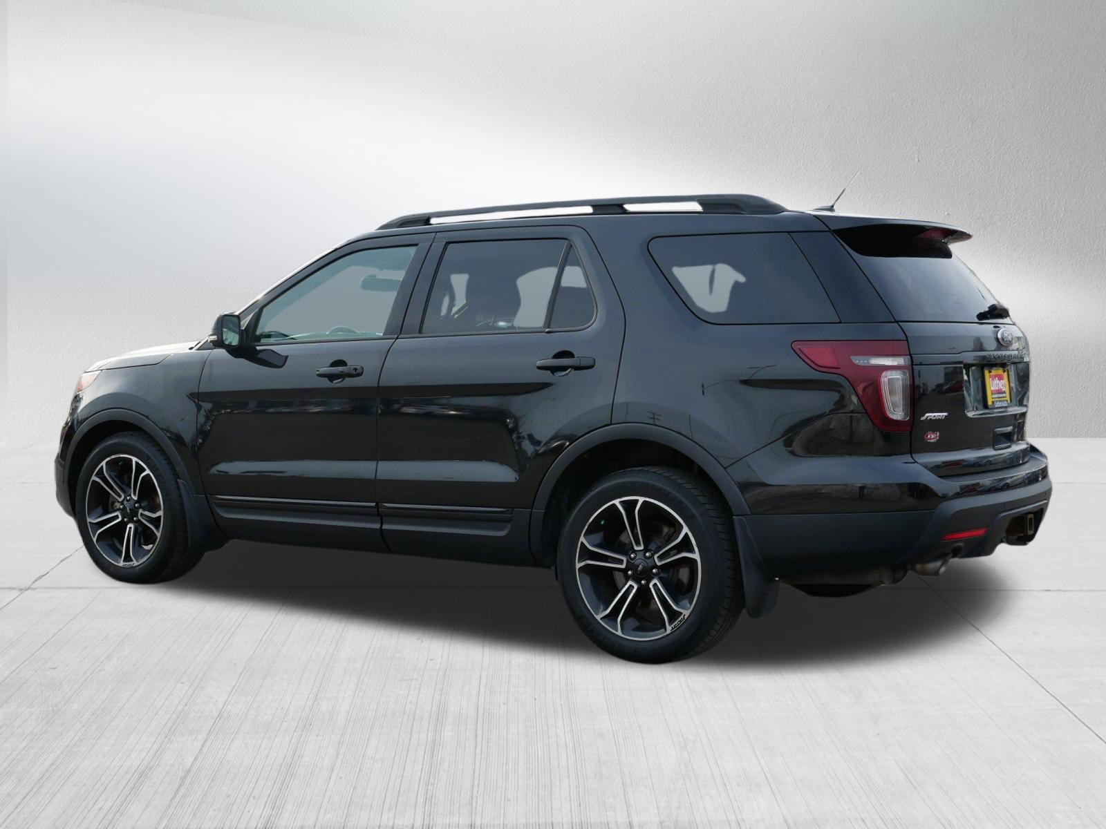 Used 2015 Ford Explorer Sport w/ Equipment Group 401A image 5