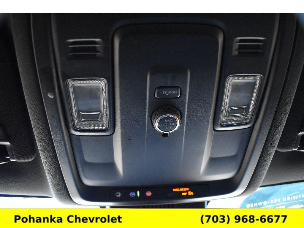 Used 2025 Chevrolet Tahoe Z71 image 18