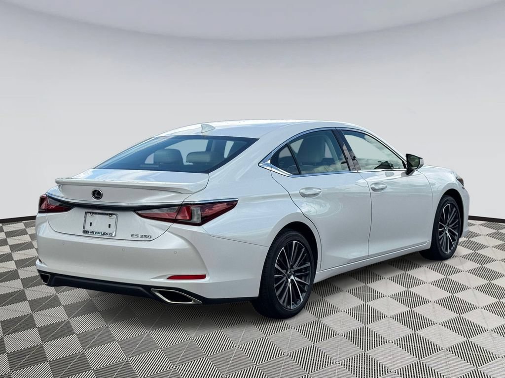 Used 2025 Lexus ES 350 w/ Premium Package FWD image 2