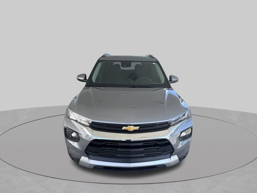 Used 2023 Chevrolet TrailBlazer LT FWD image 9
