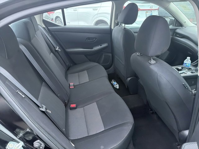 Used 2024 Nissan Sentra SV image 7