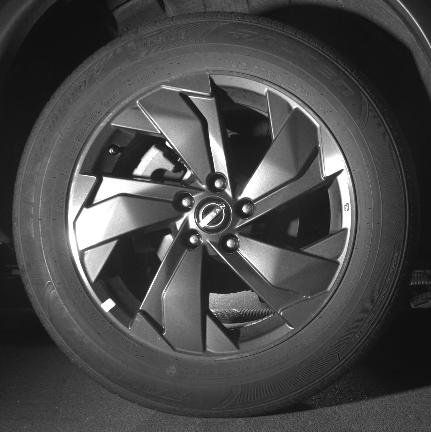Used 2025 Nissan Rogue SV FWD image 15