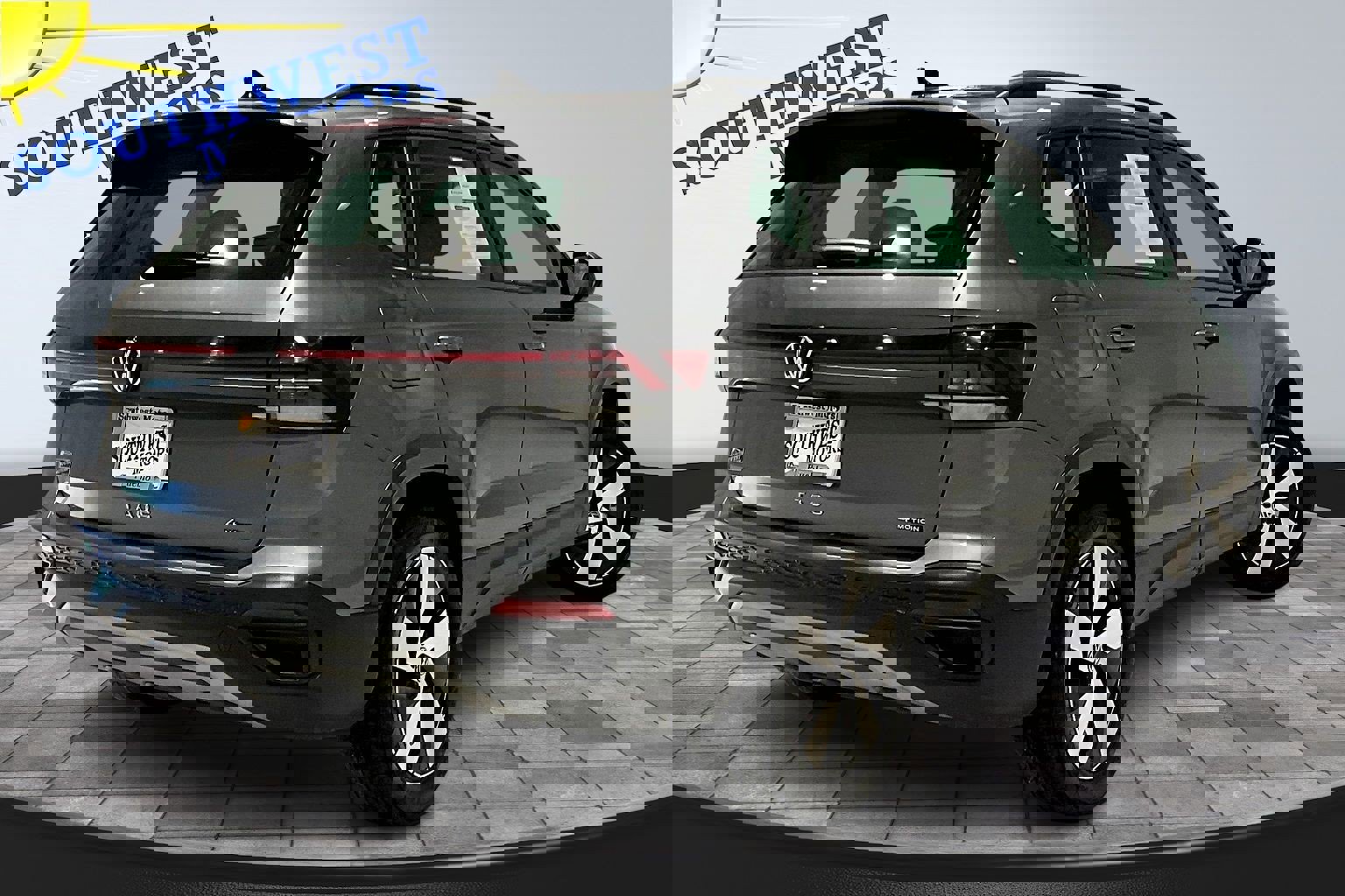 Used 2025 Volkswagen Taos S image 6