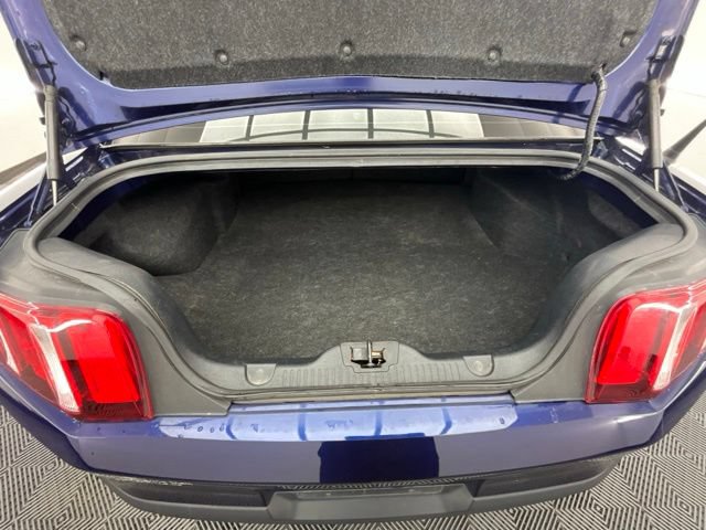 Used 2012 Ford Mustang Premium RWD image 19
