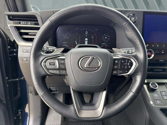 Certified 2024 Lexus GX 550 w/ Accessory Package (2T) image 14