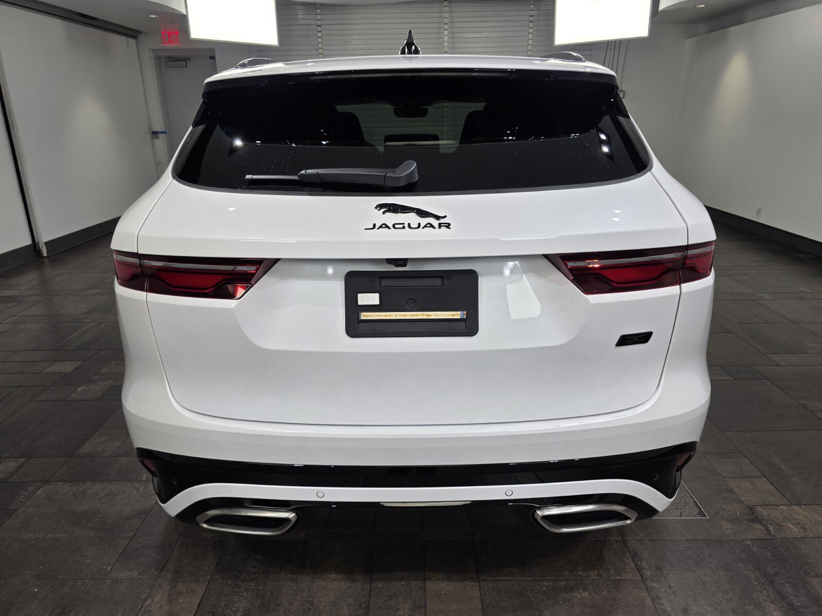 New 2026 Jaguar F-PACE R-Dynamic S AWD/4WD image 5
