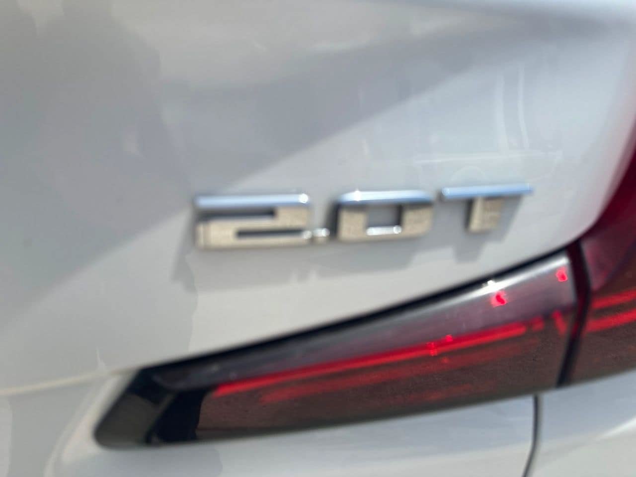 Used 2019 Cadillac XT4 Premium Luxury w/ Cold Weather Package FWD image 4