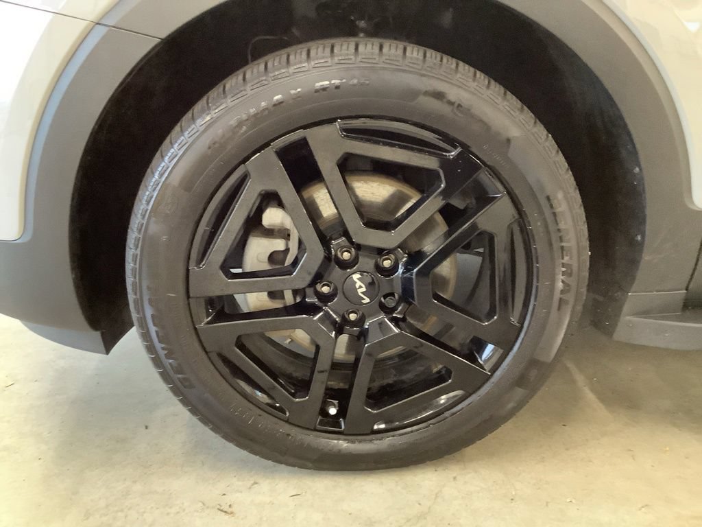 Certified 2024 Kia Telluride SX X-Line AWD/4WD image 28