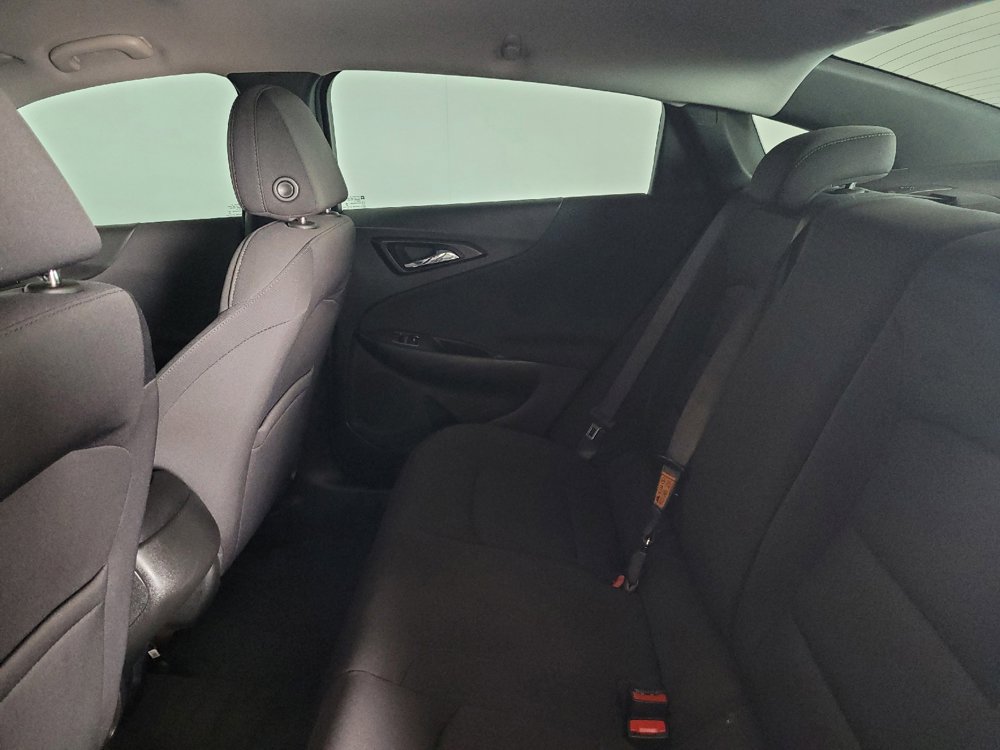 Used 2020 Chevrolet Malibu LS FWD image 18
