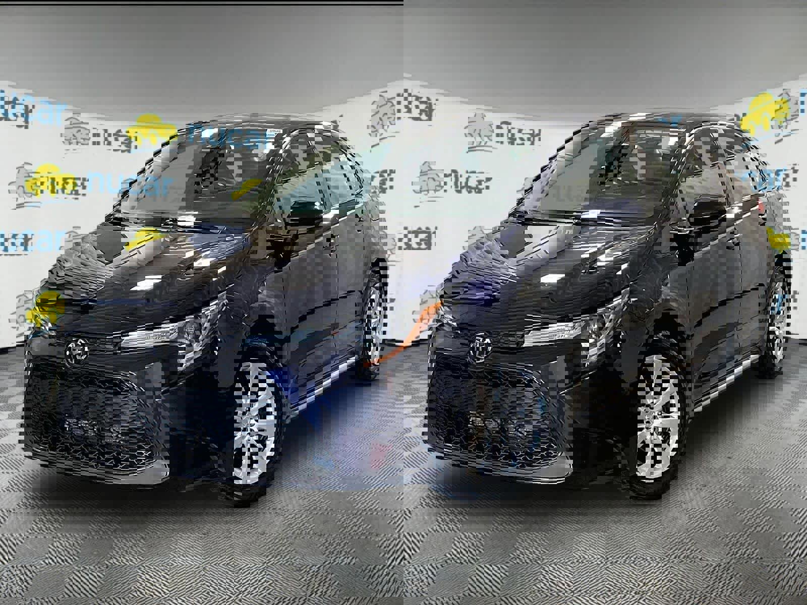 Used 2022 Toyota Corolla LE FWD image 3