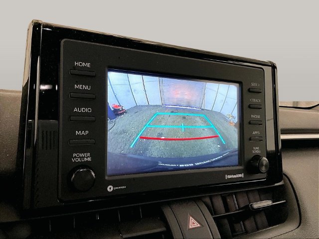 Used 2022 Toyota RAV4 LE AWD/4WD image 20