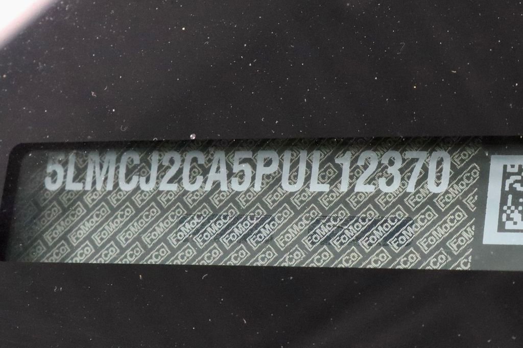 Used 2023 Lincoln Corsair Reserve image 33