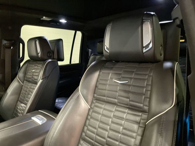 Used 2023 Cadillac Escalade ESV Premium Luxury Platinum image 20