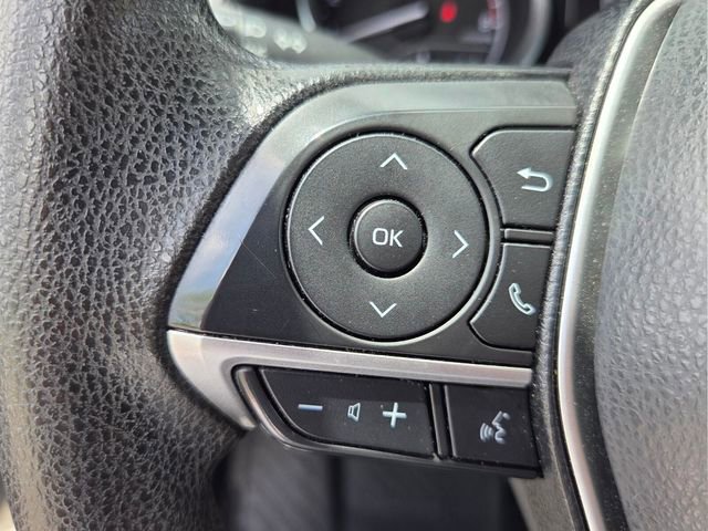 Used 2021 Toyota Camry LE FWD image 27