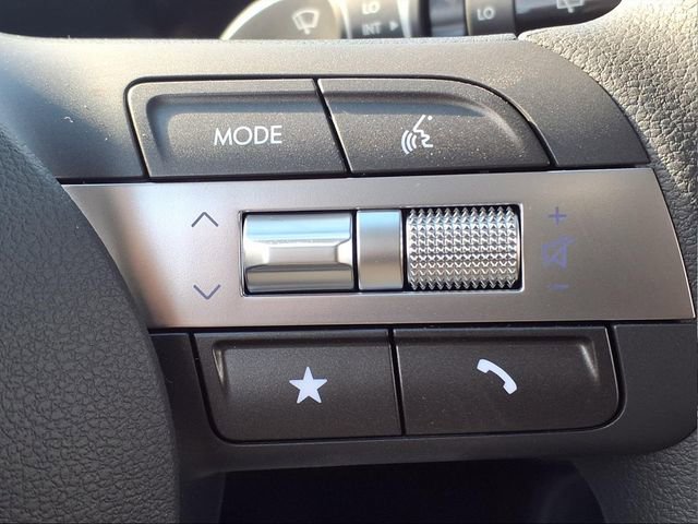 New 2026 Hyundai Kona SE image 22