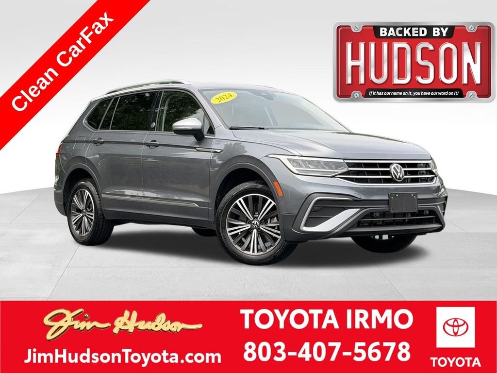 Used 2024 Volkswagen Tiguan Wolfsburg Edition AWD/4WD image 1