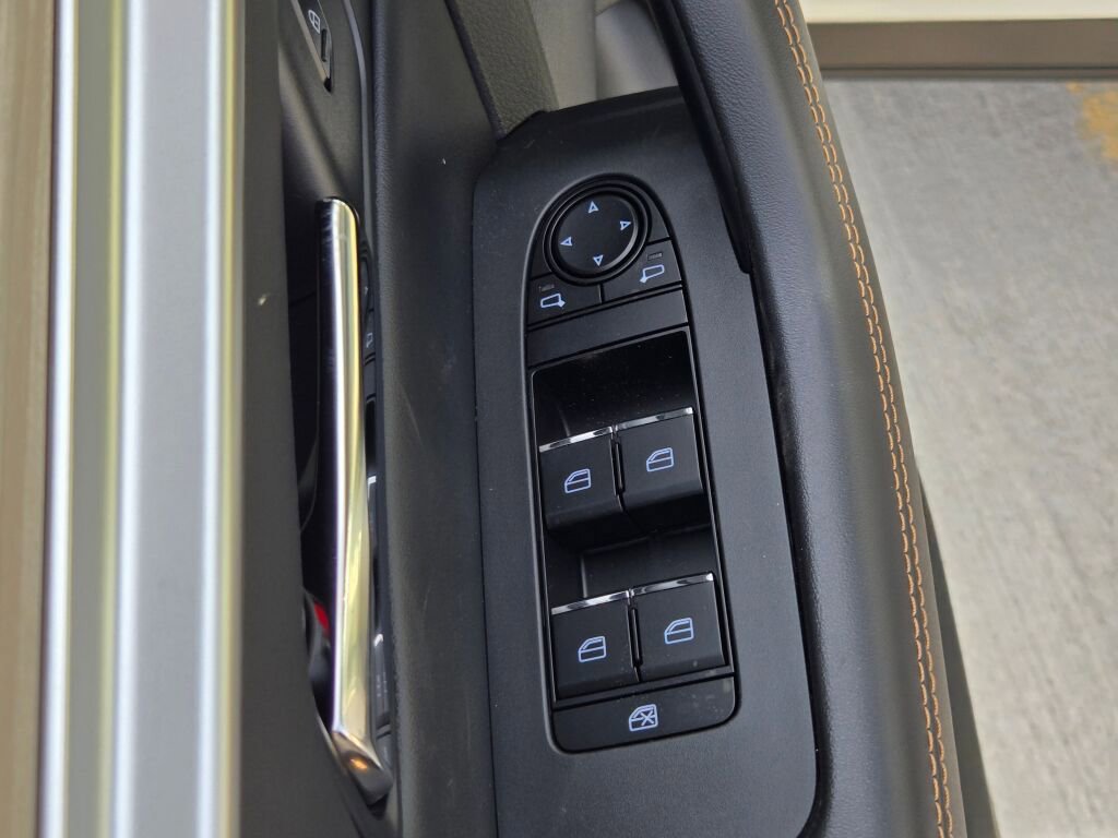 New 2026 MAZDA CX-90 Plug-In Hybrid w/ Preferred image 24