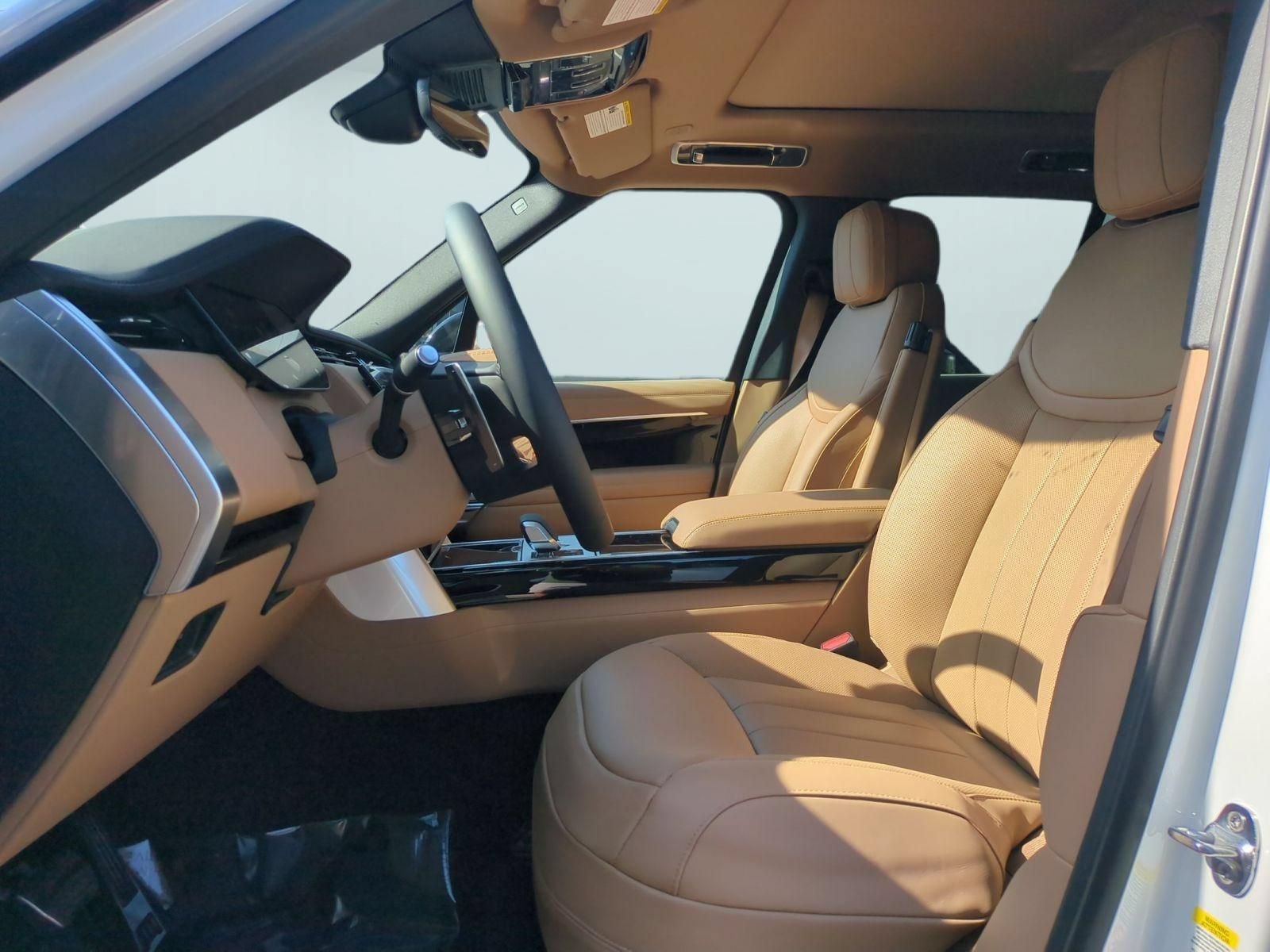 New 2026 Land Rover Range Rover SE AWD/4WD image 15