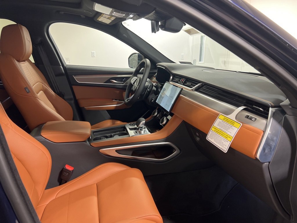 New 2026 Jaguar F-PACE R-Dynamic S image 25
